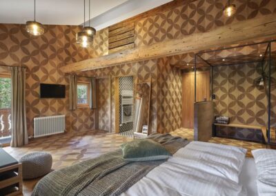 ściany dekoracyjne z drewna sypialnia
